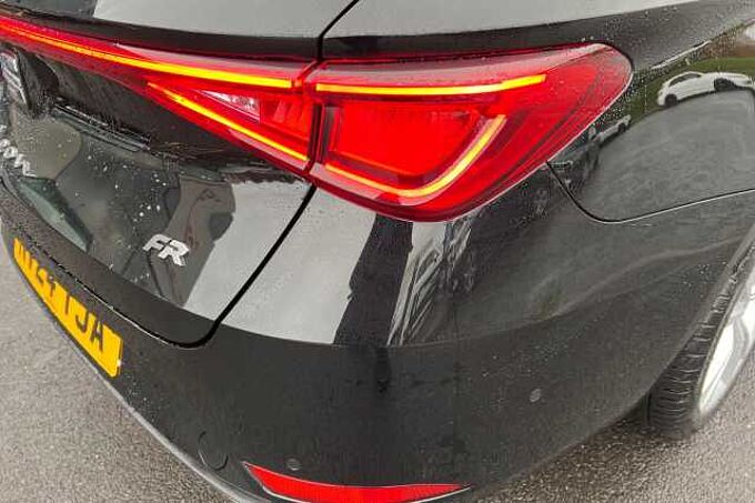 SEAT Leon 1.5 eTSI 150 FR 5dr DSG