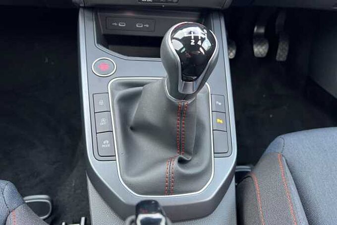 SEAT Arona 1.0 TSI 115 FR Black Edition 5dr